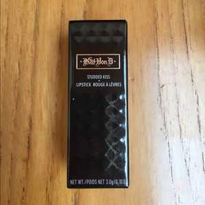 Kat Von D Studded Kiss Lipstick in Halo